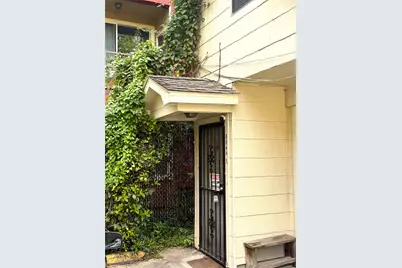 804 1/2 Stanford Street #A, Houston, TX 77019 - Photo 2