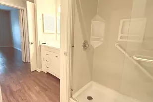 2475 Underwood St, Houston, TX 77030 - Photo 12