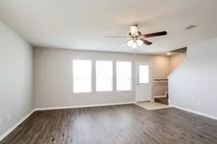 9962 Chimney Swift Ln, Conroe, TX 77385 - Photo 4