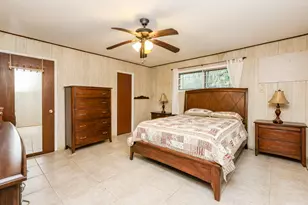 6834 Hendon Ln, Houston, TX 77074 - Photo 16