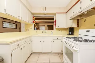 6834 Hendon Ln, Houston, TX 77074 - Photo 10