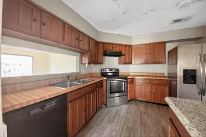 6923 Kearney Drive, Richmond, TX 77469 - Photo 14