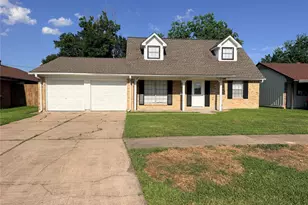 2513 Mulberry Ln, Pasadena, TX 77502 - Photo 1
