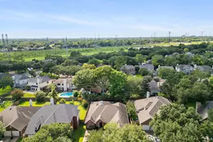 4503 Summer Lakes, Sugar Land, TX 77479 - Photo 4
