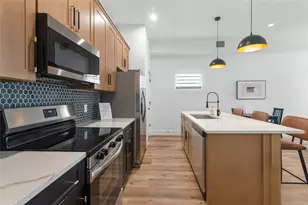 8007 Cora St, Houston, TX 77088 - Photo 14