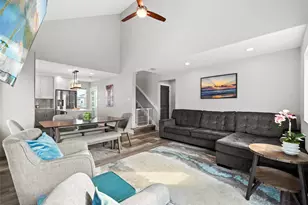 16710 Tahiti Way, Jamaica Beach, TX 77554 - Photo 20