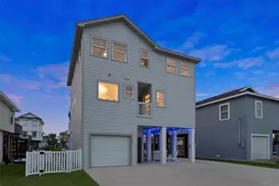 16710 Tahiti Way, Jamaica Beach, TX 77554 - Photo 8