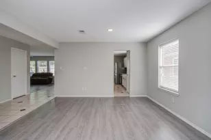 16126 Coleburn Dr, Houston, TX 77095 - Photo 8