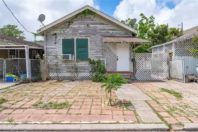 1217 54th Street, Galveston, TX 77551 - Photo 2
