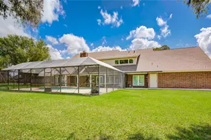 212 Teakwood St, Lake Jackson, TX 77566 - Photo 44