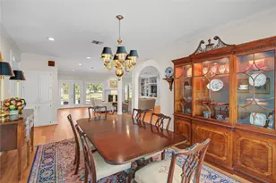 212 Teakwood St, Lake Jackson, TX 77566 - Photo 12