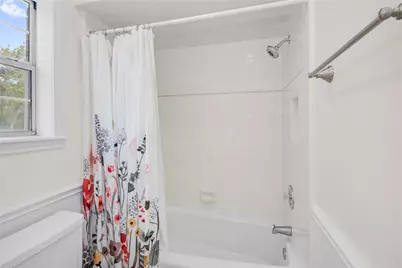 212 Teakwood Street, Lake Jackson, TX 77566 - Photo 38