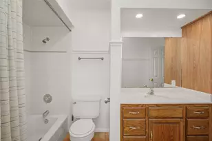 212 Teakwood St, Lake Jackson, TX 77566 - Photo 42