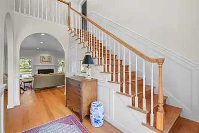 212 Teakwood Street, Lake Jackson, TX 77566 - Photo 8