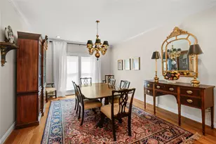 212 Teakwood St, Lake Jackson, TX 77566 - Photo 10