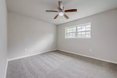 5622 Valkeith Drive, Houston, TX 77096 - Photo 26
