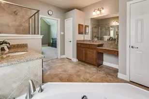 14607 Carolina Hollow Ln, Houston, TX 77044 - Photo 20