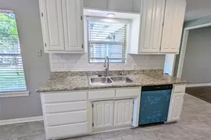 3111 Deal St, Houston, TX 77025 - Photo 16