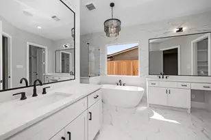 8033 Ridgeview Dr, Houston, TX 77055 - Photo 20