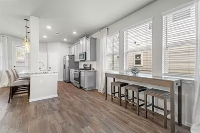 5609 Evanston Lane, Pasadena, TX 77505 - Photo 8