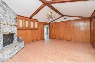 9323 Claridge Drive, Houston, TX 77031 - Photo 16