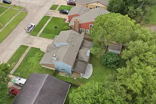 8610 Quail View Dr, Houston, TX 77489 - Photo 14