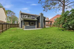 8610 Quail View Dr, Houston, TX 77489 - Photo 2