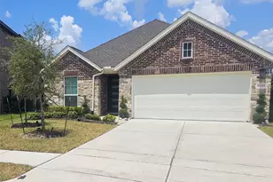 15019 Crown Mnr Dr, Houston, TX 77044 - Photo 2