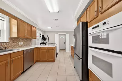 5526 Edith Street, Houston, TX 77081 - Photo 20