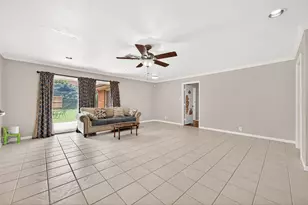5526 Edith St, Houston, TX 77081 - Photo 16