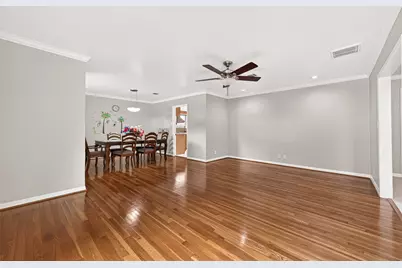 5526 Edith Street, Houston, TX 77081 - Photo 12