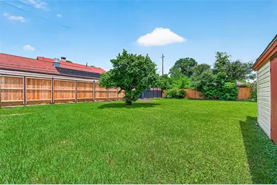 5526 Edith Street, Houston, TX 77081 - Photo 50
