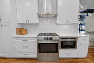 1205 E 26th St, Houston, TX 77009 - Photo 10