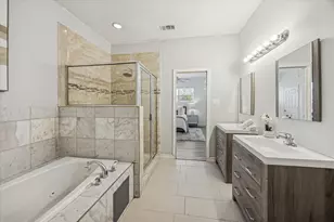 5302 Saxon Dr, Houston, TX 77092 - Photo 16