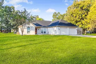 285 Lariat Ln, Livingston, TX 77351 - Photo 2