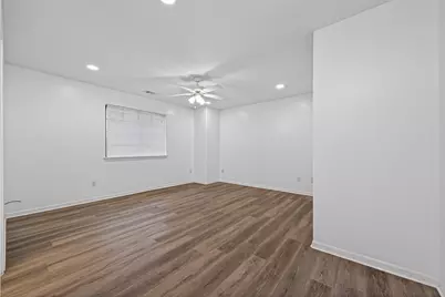 10039 Morocco Road, Houston, TX 77041 - Photo 24