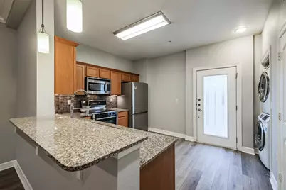 3501 Chenevert Street #7, Houston, TX 77004 - Photo 6