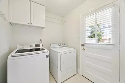 4530 T C Jester Boulevard, Houston, TX 77018 - Photo 22