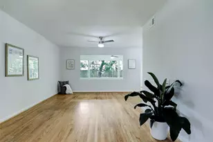 4125 Woodfox St, Houston, TX 77025 - Photo 2