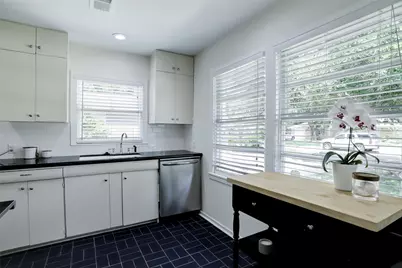 4125 Woodfox Street, Houston, TX 77025 - Photo 10