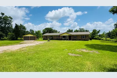 1434 County Road 878A, Sweeny, TX 77480 - Photo 4