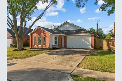 617 Prairie Ln, Angleton, TX 77515 - Photo 14