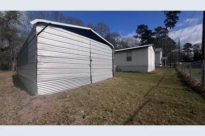 228 Aspen, Livingston, TX 77351 - Photo 6