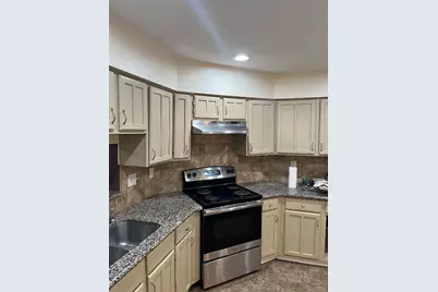 7010 Pickett Drive, Richmond, TX 77469 - Photo 6