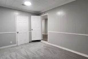 128 Huisache St, Lake Jackson, TX 77566 - Photo 8