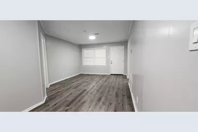 128 Huisache Street, Lake Jackson, TX 77566 - Photo 6