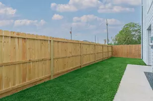 5703 H Balbo St, Houston, TX 77091 - Photo 40