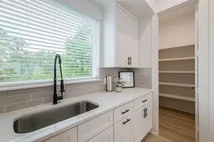 5703 H Balbo St, Houston, TX 77091 - Photo 20