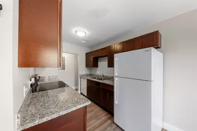 9371 Pagewood Lane, Houston, TX 77063 - Photo 12