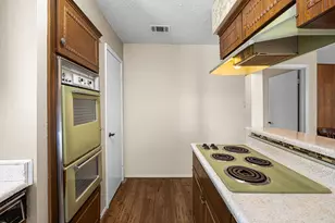 13806 Wickersham Ln, Houston, TX 77077 - Photo 12